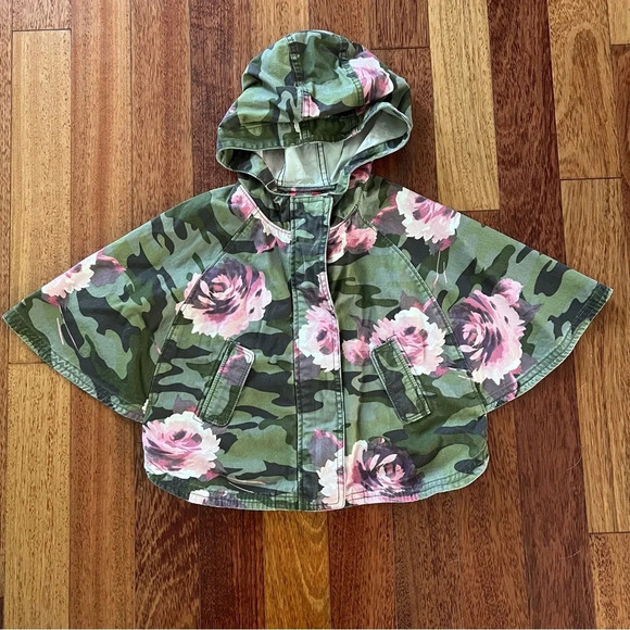 GAP Kids Floral camo parka poncho, Size 4T - Picture 1 of 7
